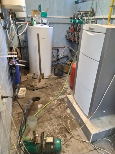 Свердловина у приміщенні